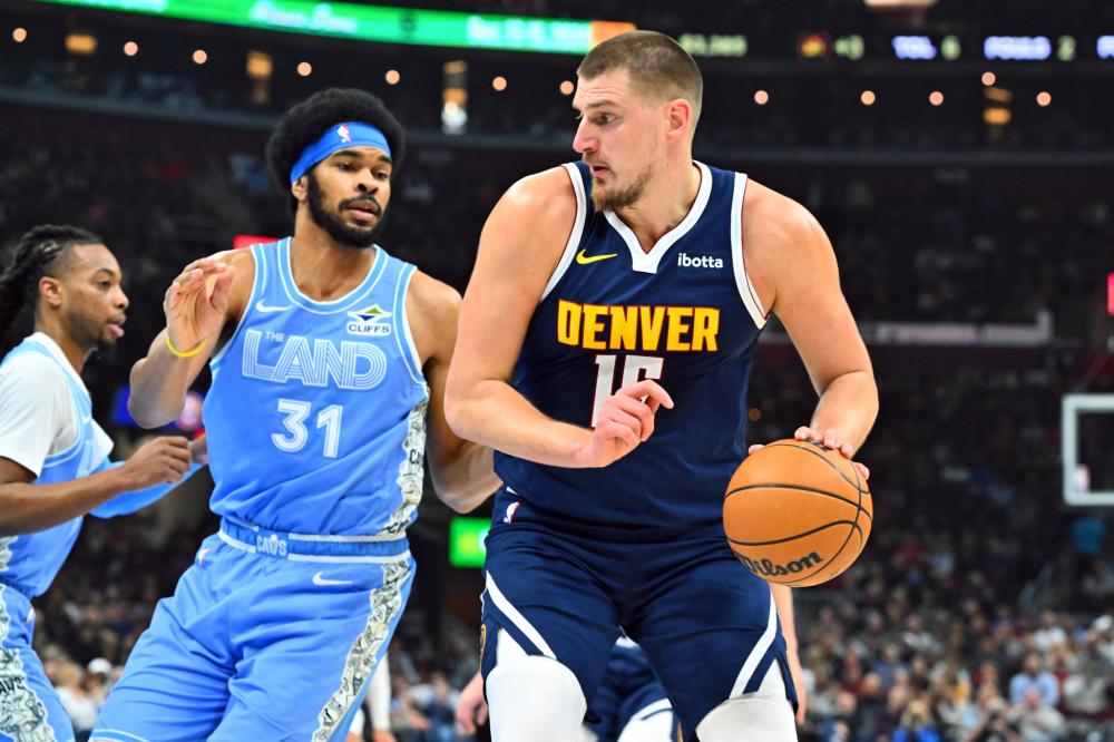 板凳深度较 板凳深度较